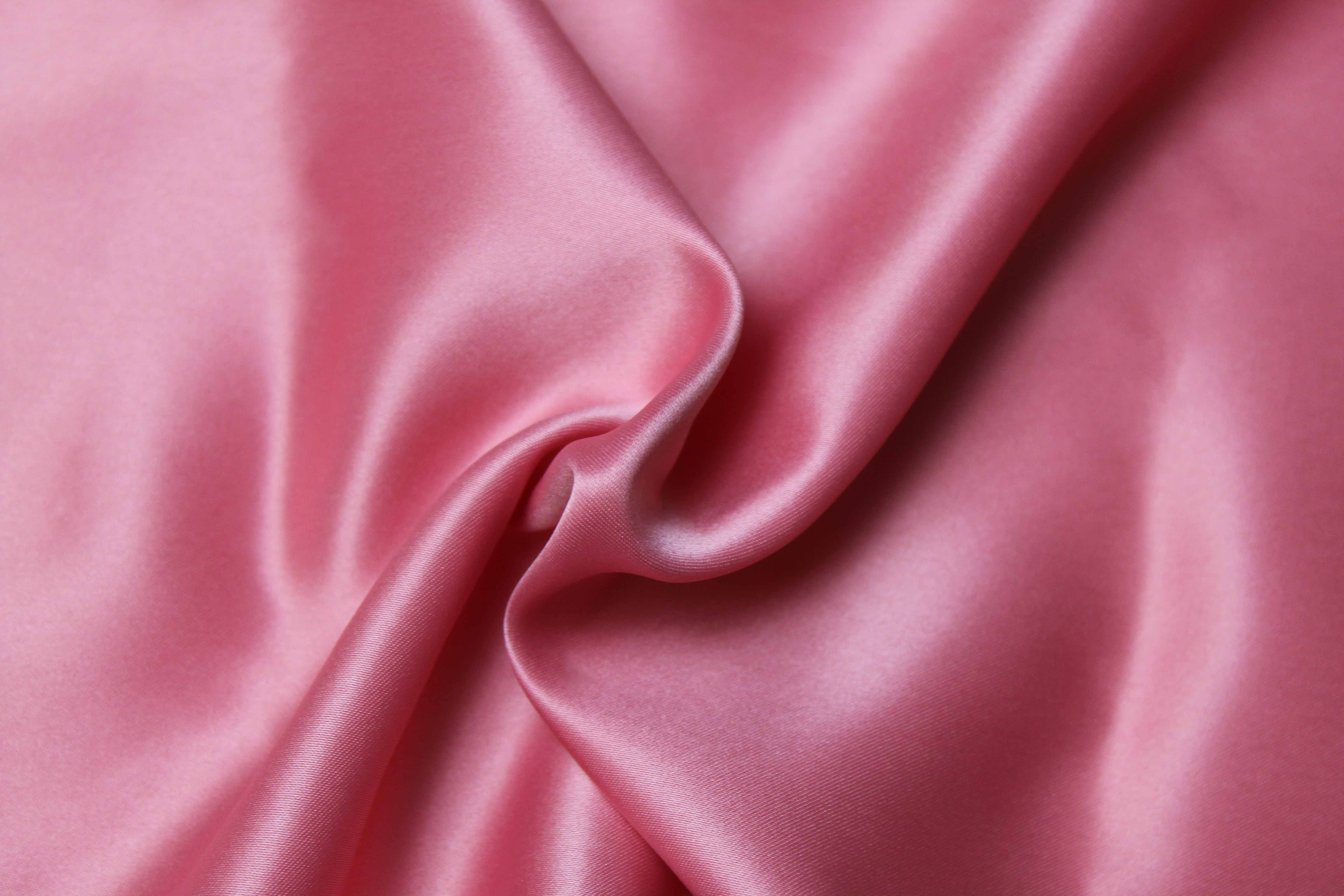 POLY SOFT SATIN - CORAL